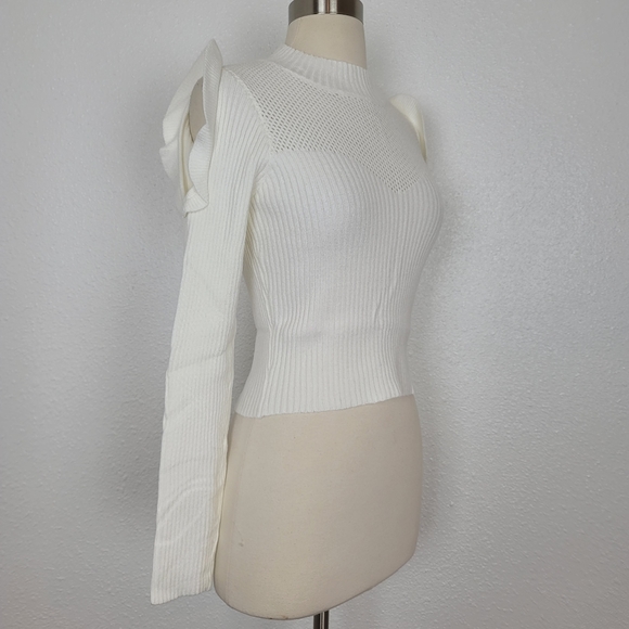 5/$30 Long Sleeve Knit Top W/Ruffle Detail - Picture 2 of 11